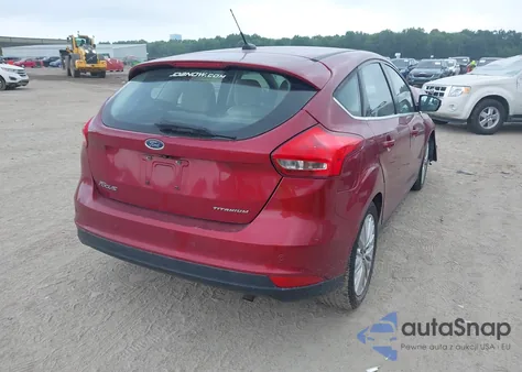 2016 Ford Focus Titanium из США, поврежденный, VIN 1FADP3N22GL330519